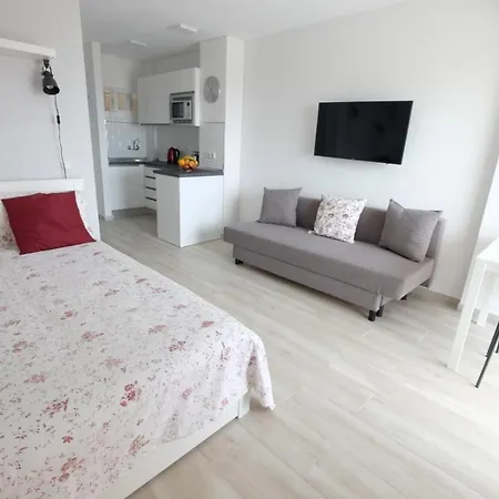 Apartament Iris Sea View *